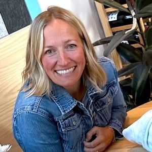 Meet your Posher, Deanna